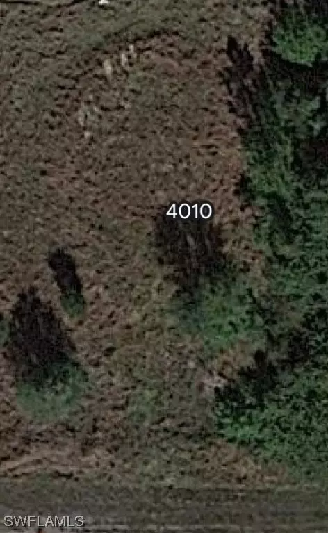 4010 37th St SW, Lehigh Acres, FL 33976