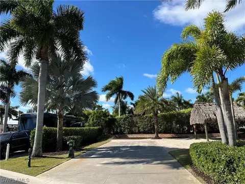 13530 Snook Cir, Naples, FL 34114 photo 7