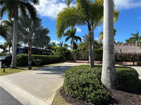 13530 Snook Cir, Naples, FL 34114 photo 5