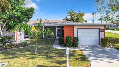 8601 Eleuthera Ln, Fort Myers, FL 33907