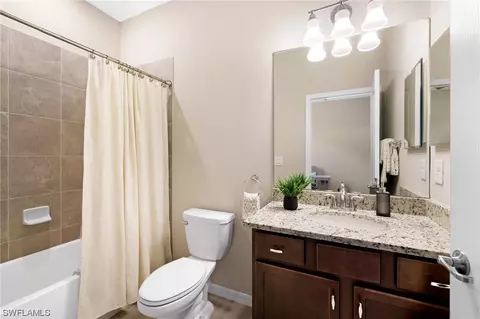 Bath - 19863 Beverly Park Rd, Estero, FL 33928 photo 4 of 4