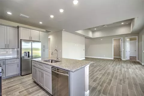112 Bethlehem Pl, Labelle, FL 33935 photo 5