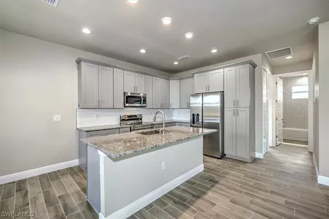 112 Bethlehem Pl, Labelle, FL 33935 photo 8