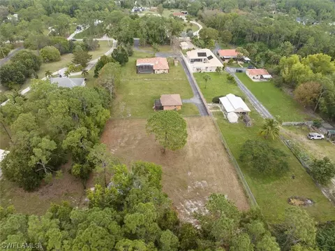 View/Area - 5960 Copper Leaf Ln, Naples, FL 34116 photo 5 of 6