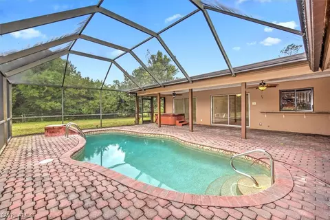 Exterior - 5960 Copper Leaf Ln, Naples, FL 34116 photo 4 of 15