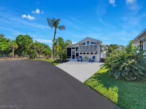 29 Garnet Dr #29-G, Naples, FL 34114