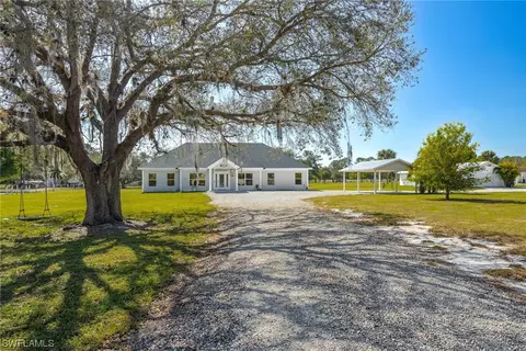 1299 Ivan Blvd, Labelle, FL 33935