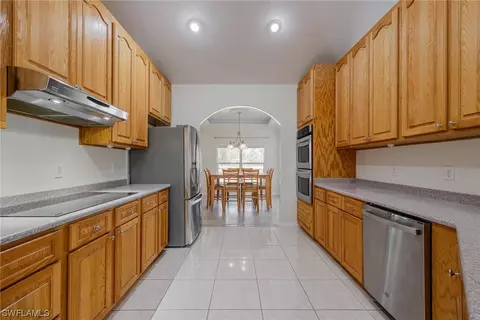 Kitchen - 1299 Ivan Blvd, Labelle, FL 33935 photo 2 of 3