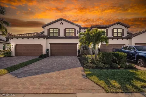 12043 Hawthorn Lake Dr #201, Fort Myers, FL 33913