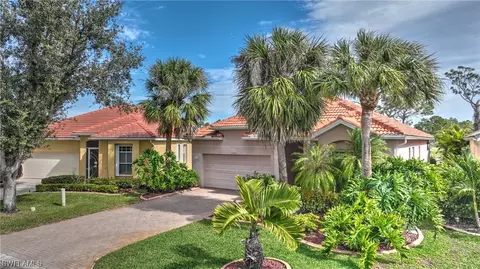 2298 Bainmar Dr, Lehigh Acres, FL 33973