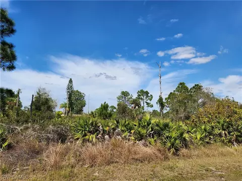 951 Green St E, Lehigh Acres, FL 33974