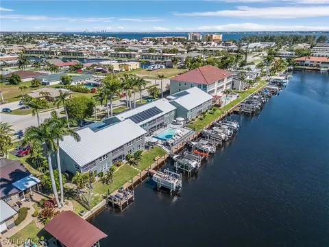 1802 Beach Pkwy #104, Cape Coral, FL 33904