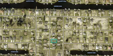 221 NW 35th Pl, Cape Coral, FL 33993