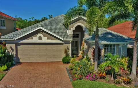 9126 Shadow Glen Way, Fort Myers, FL 33913