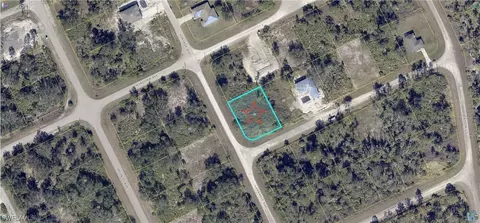 1865 Mettler Ave, Lehigh Acres, FL 33972