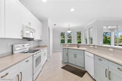 Kitchen - 20061 Eagle Glen Way, Estero, FL 33928 photo 4 of 4