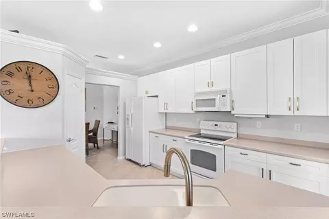Kitchen - 20061 Eagle Glen Way, Estero, FL 33928 photo 3 of 4
