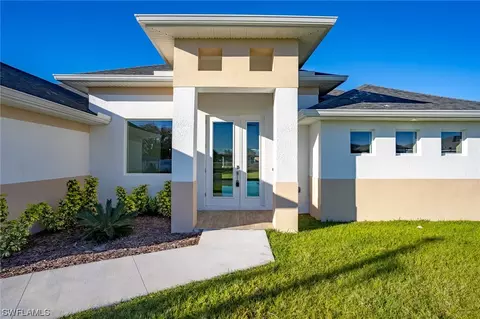 4008 9th St SW, Lehigh Acres, FL 33976