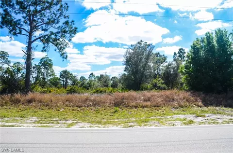 1128 Milwaukee Blvd, Lehigh Acres, FL 33974