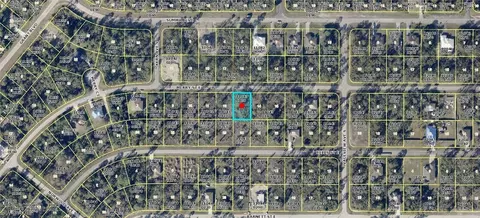 1048 Merry St E, Lehigh Acres, FL 33974