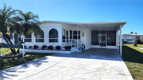 114 Elise Dr, Fort Myers, FL 33908
