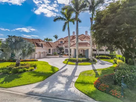 26127 Fawnwood Ct, Bonita Springs, FL 34134