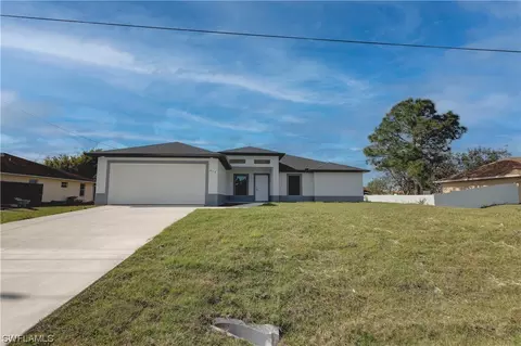 2612 5th St SW, Lehigh Acres, FL 33976