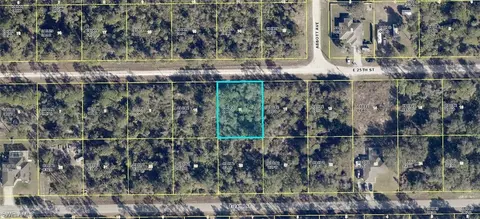 4222 E 25th St, Alva, FL 33920
