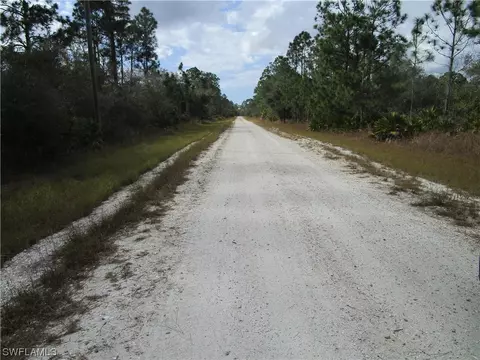 4222 E 25th St, Alva, FL 33920 photo 4