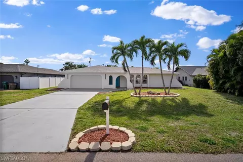 1214 SE 36th Ter, Cape Coral, FL 33904