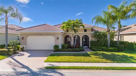 10508 Azzurra Dr, Fort Myers, FL 33913