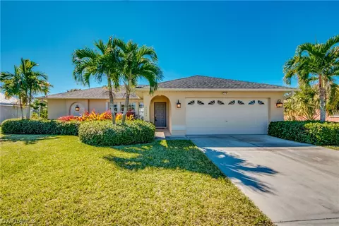 1724 SE 1st St, Cape Coral, FL 33990
