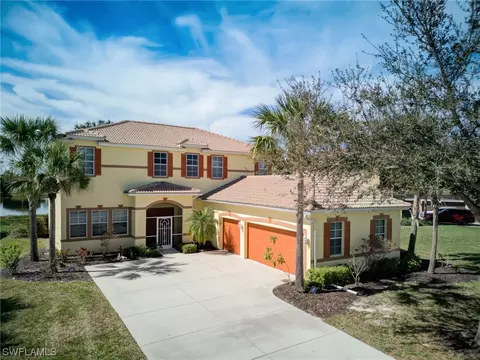 2670 Amber Lake Dr, Cape Coral, FL 33909