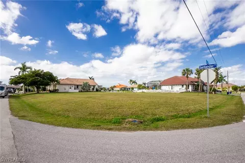 334 Santander Ct, Punta Gorda, FL 33950