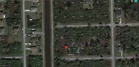 3610 72nd St W, Lehigh Acres, FL 33971