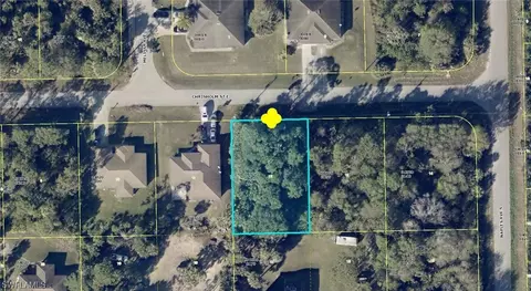 1246 Chrisholm St, Lehigh Acres, FL 33974