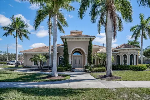 Exterior - 1646 Serrano Cir, Naples, FL 34105 photo 9 of 11