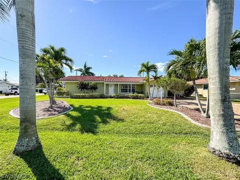 444 Coral Dr, Cape Coral, FL 33904