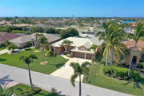 4930 SW 27th Pl, Cape Coral, FL 33914