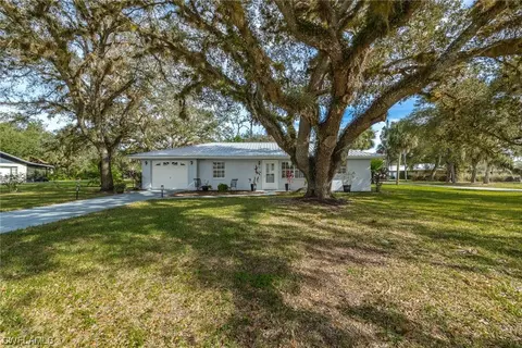 141 Florida St, Labelle, FL 33935