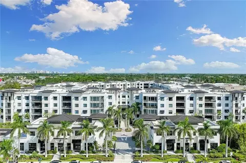 View/Area - 1111 Central Ave #209, Naples, FL 34102 photo 3 of 4