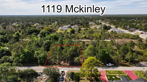 1119 Mckinley Ave, Lehigh Acres, FL 33972
