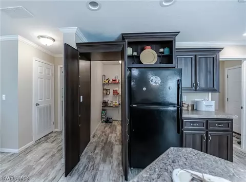 Kitchen - 7897 20th Ter, Labelle, FL 33935 photo 4 of 5