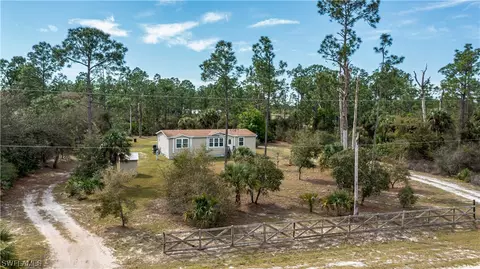 View/Area - 7897 20th Ter, Labelle, FL 33935 photo 2 of 5