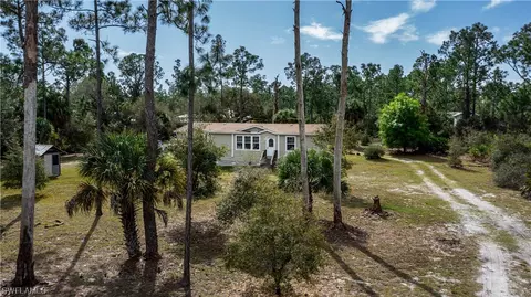 View/Area - 7897 20th Ter, Labelle, FL 33935 photo 3 of 5