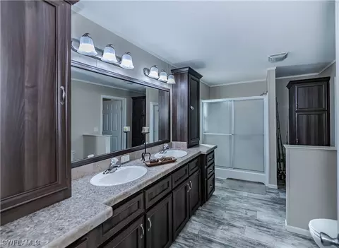 Bath - 7897 20th Ter, Labelle, FL 33935 photo 1 of 6