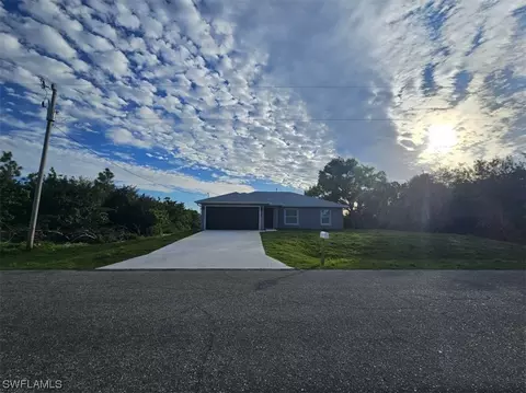 508 Harrison Dr, Lehigh Acres, FL 33936