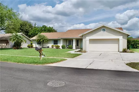 20271 NW 7th St, Pembroke Pines, FL 33029