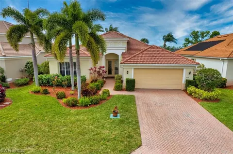 9114 Links Dr, Fort Myers, FL 33913