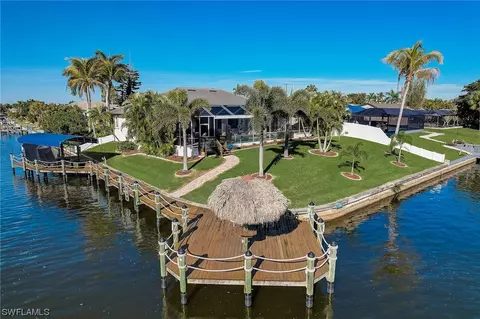 1002 SE 14th Ter, Cape Coral, FL 33990